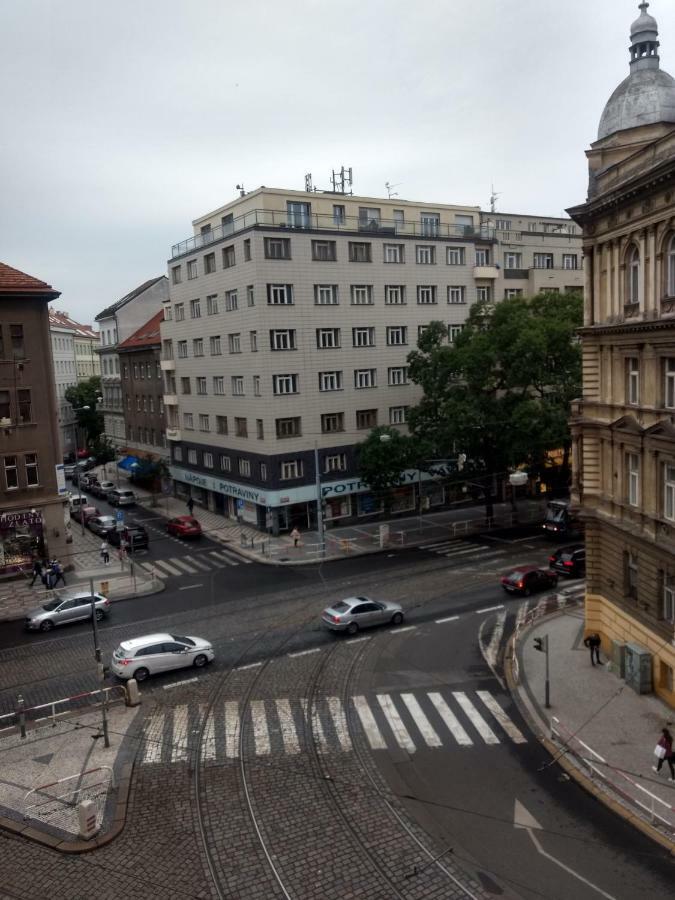 Hostel Irmas Praga Zewnętrze zdjęcie