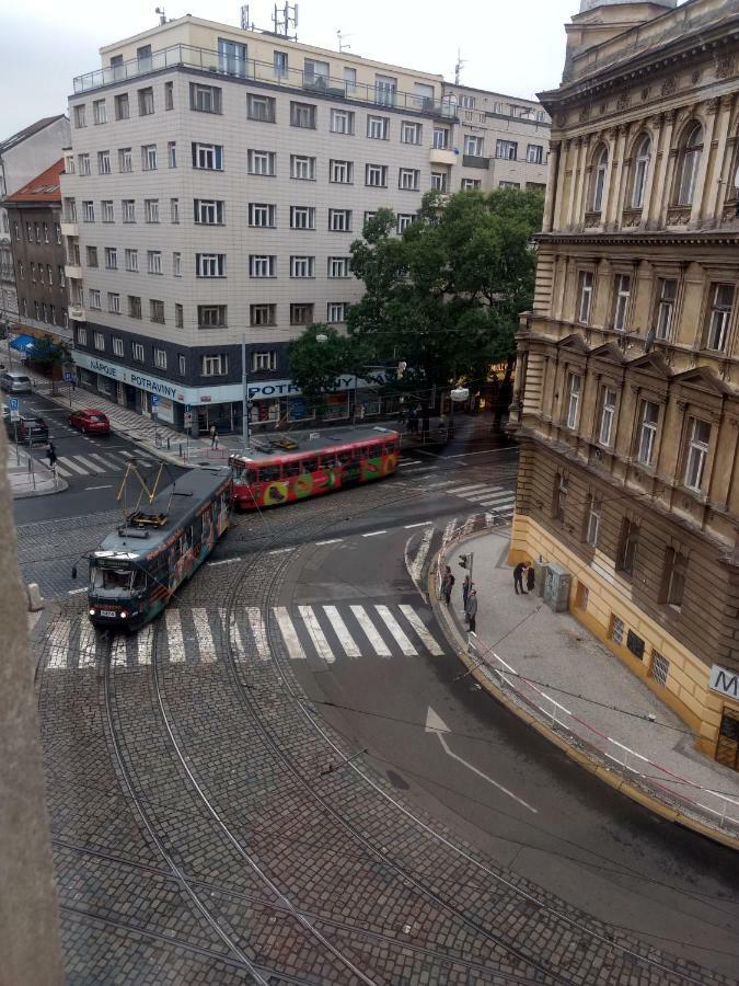 Hostel Irmas Praga Zewnętrze zdjęcie