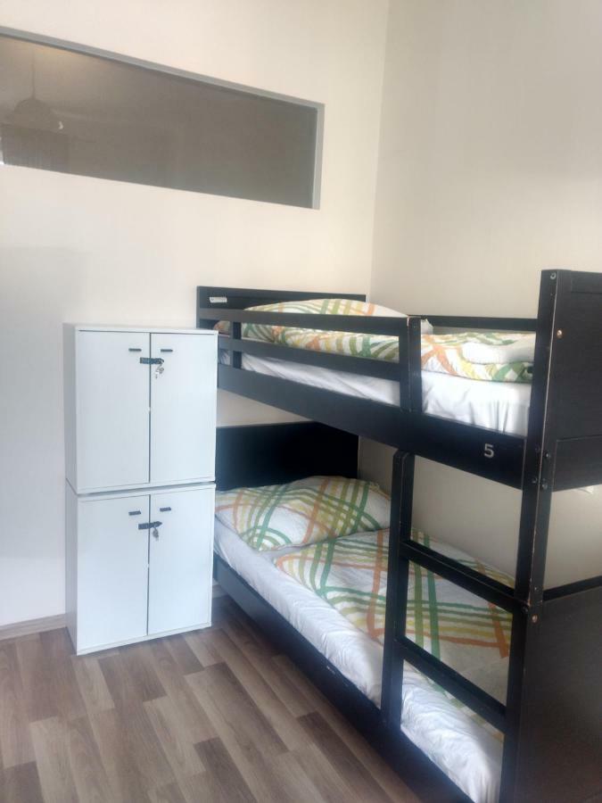 Hostel Irmas Praga Zewnętrze zdjęcie