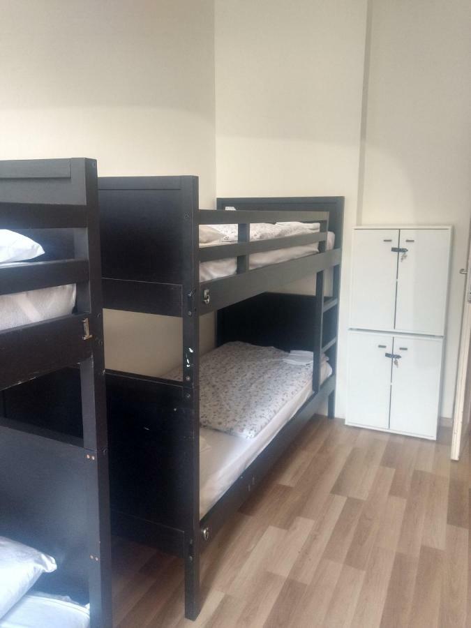 Hostel Irmas Praga Zewnętrze zdjęcie